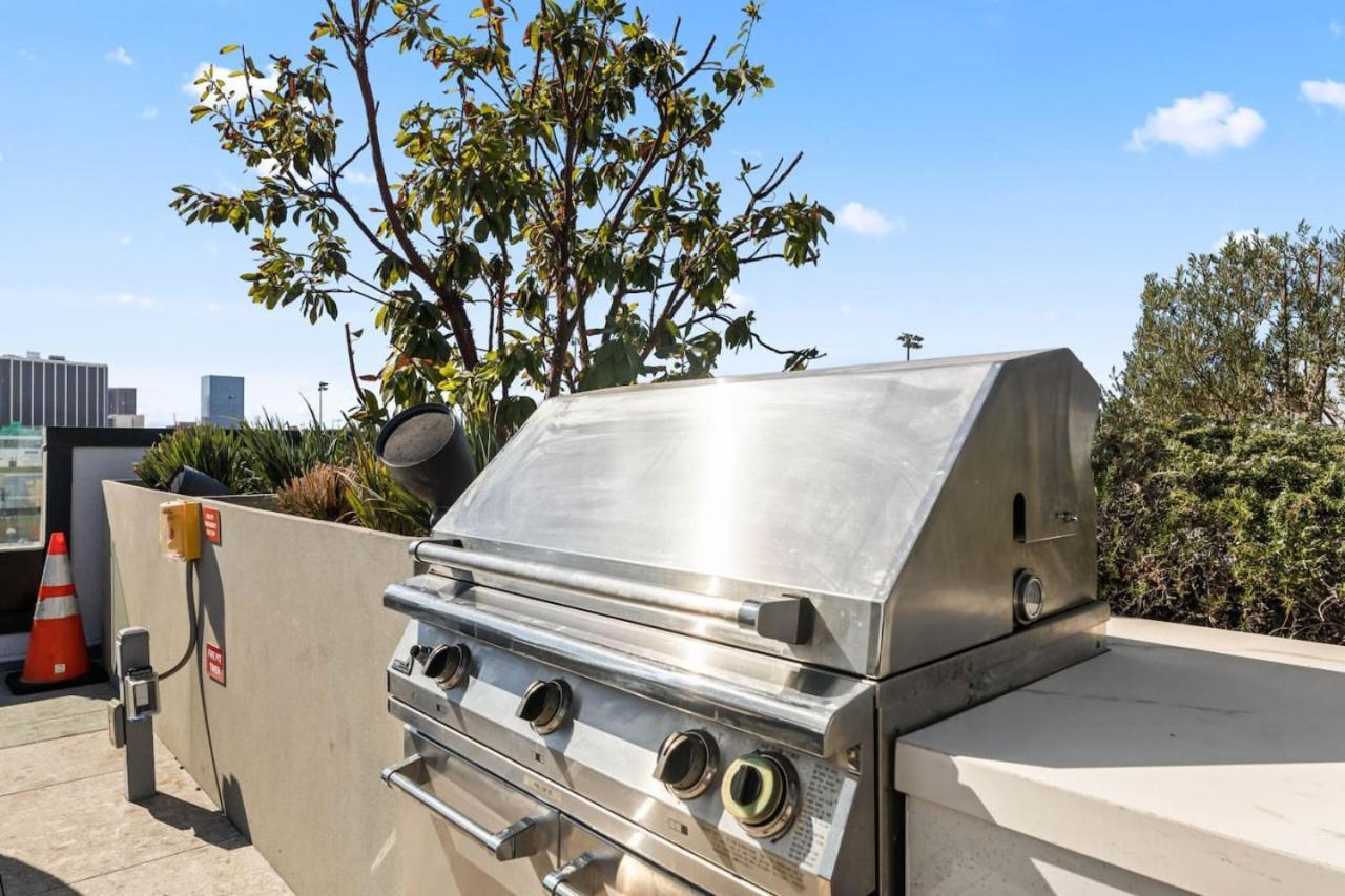 Apartment The Skyline Suite-sleek Near Dodger Stadium Los Angeles