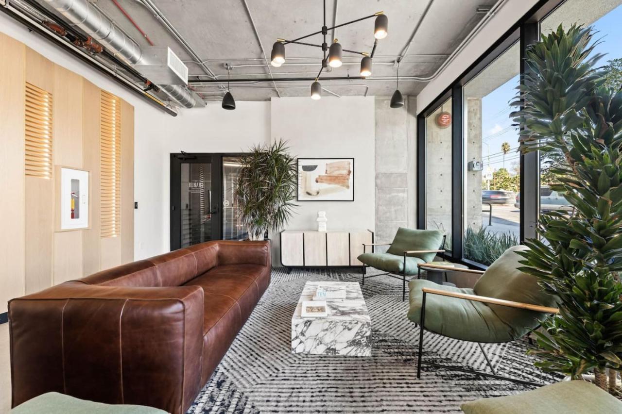 The Skyline Suite-sleek Near Dodger Stadium Los Angeles